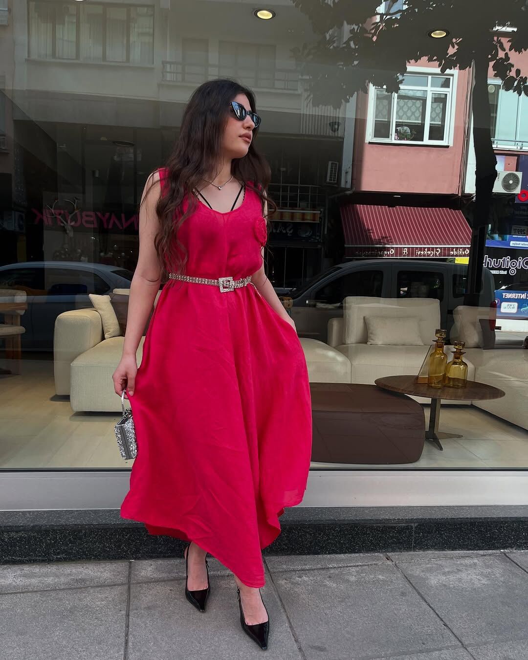 NAR ÇİÇEĞİ RENKLİ İTHAL KETEN ELBİSE