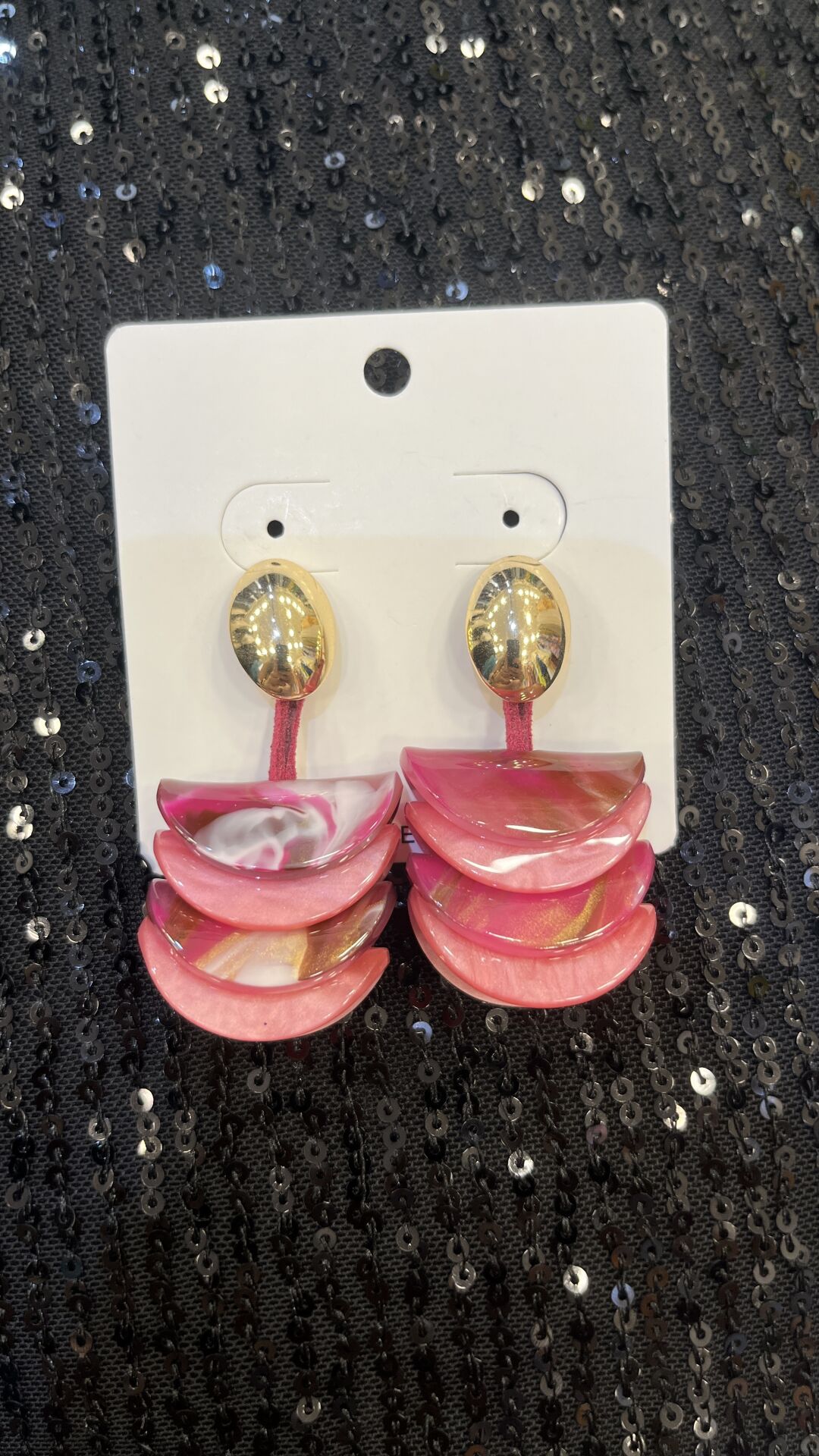 PEMBE KÜPE