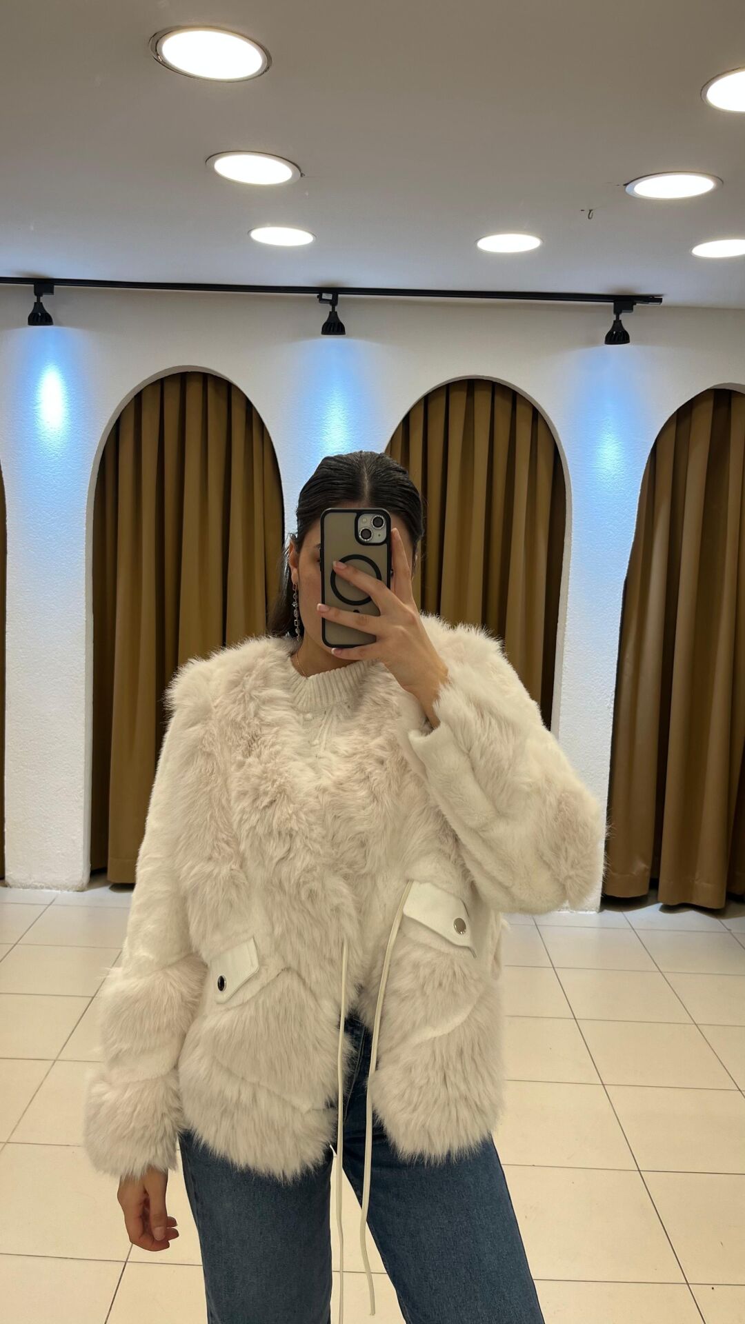 KREM BELDEN BAĞLAMALI KISA KÜRK