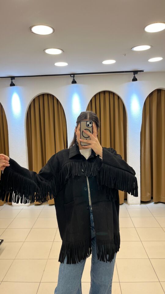 SİYAH PÜSKÜLLÜ SÜET CEKET