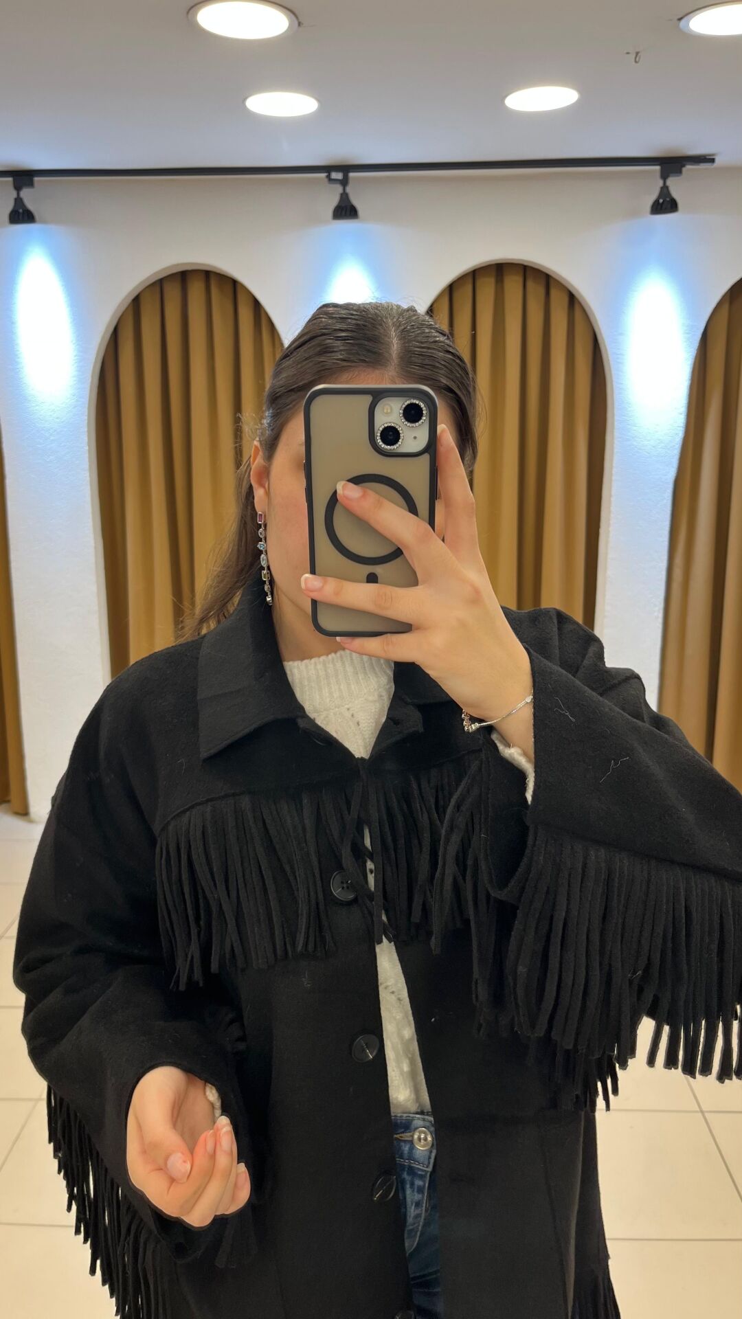 SİYAH PÜSKÜLLÜ SÜET CEKET