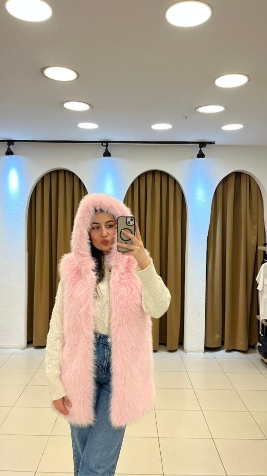 Pembe Yünlü Kapişonlu Uzun Yelek Standart