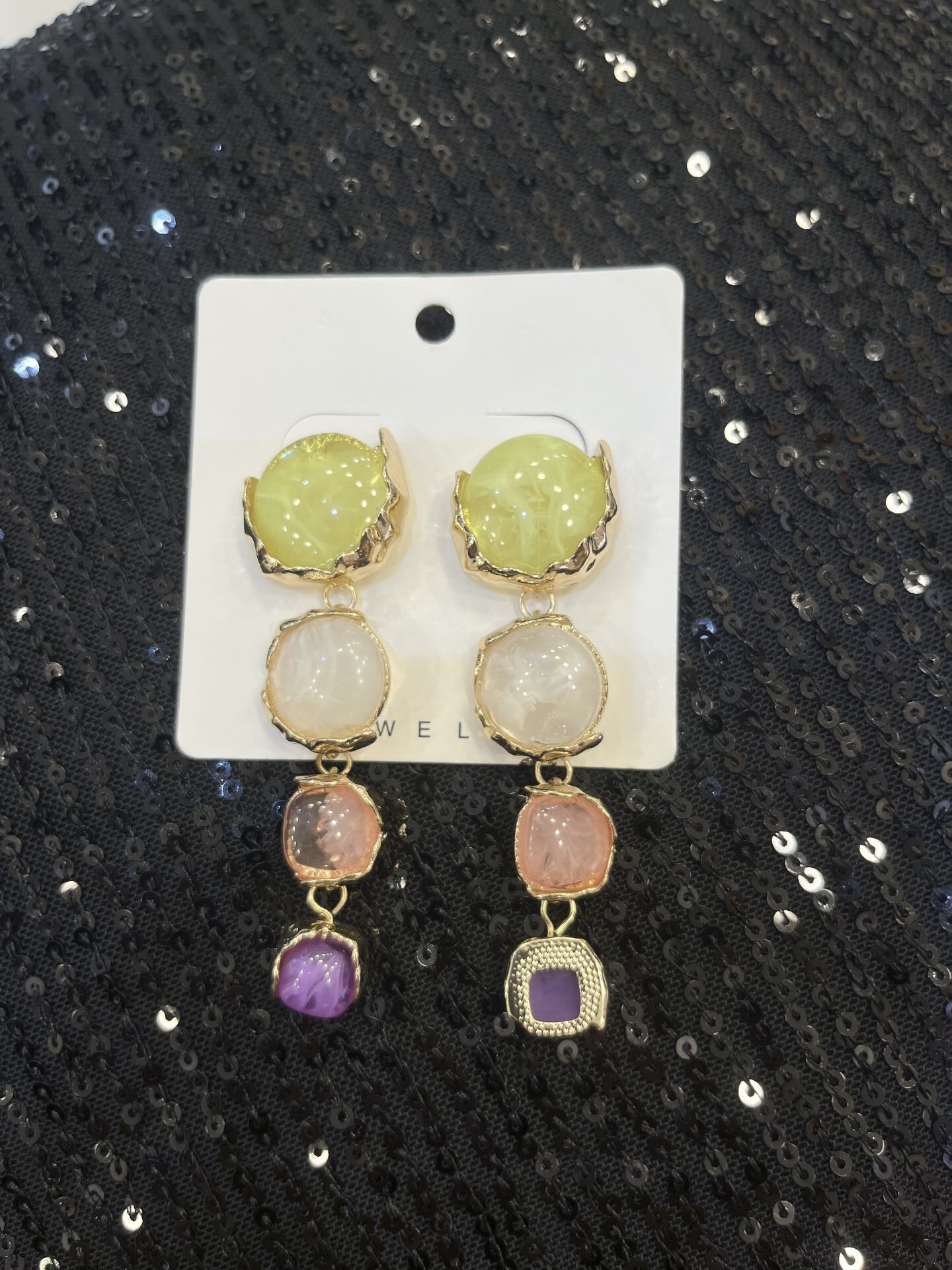 KRİSTAL TAŞ ÜÇLÜ  ALTIN KÜPE SETİ