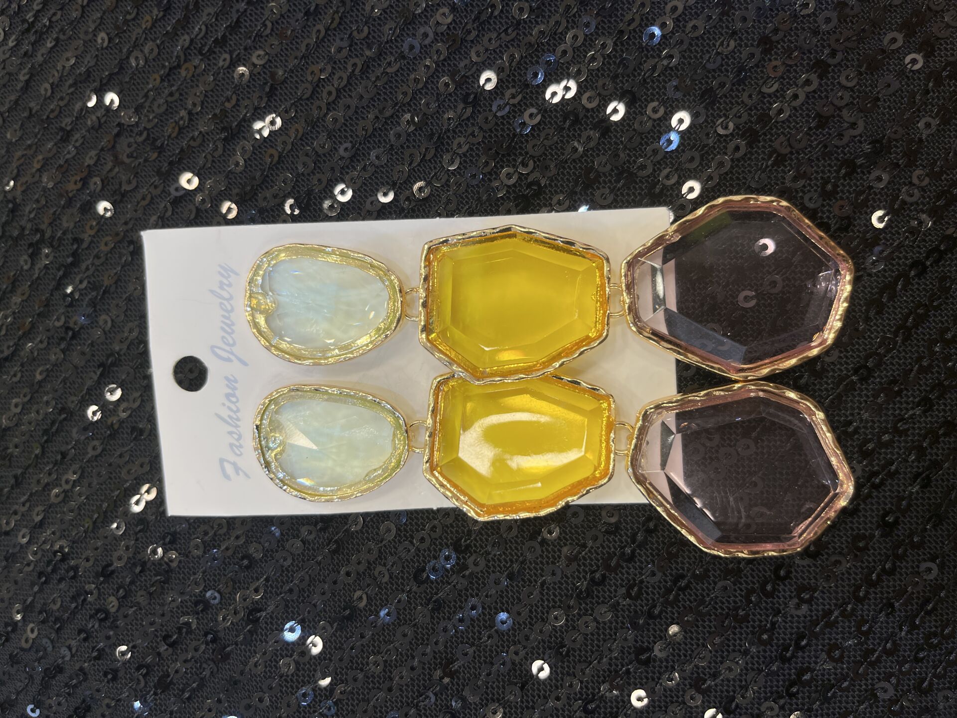 KRİSTAL DETAYLI KÜPE SETİ