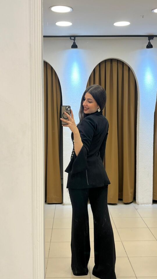 SiYAH KUMAŞ ZİNCİR DETAYLI ÜÇLÜ TAKIM