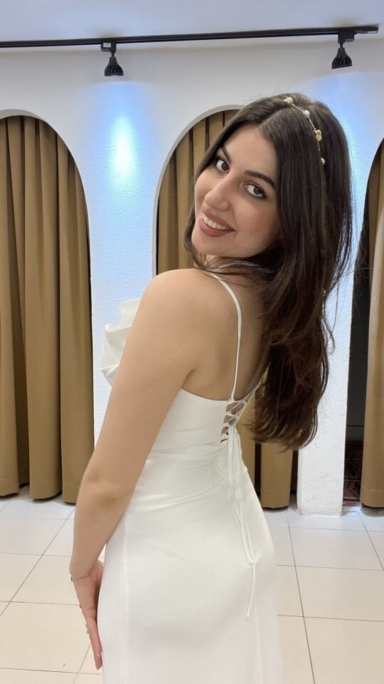 BEYAZ  SIRTTAN İP BAĞLAMALI YIRTMAÇLI ABİYE