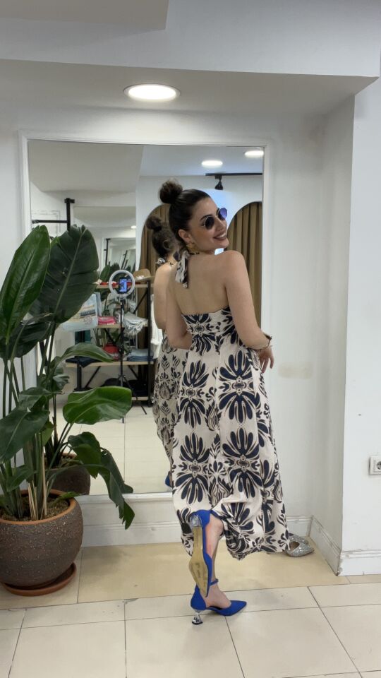 KETEN BOYUNDAN BAĞLAMALI ELBİSE