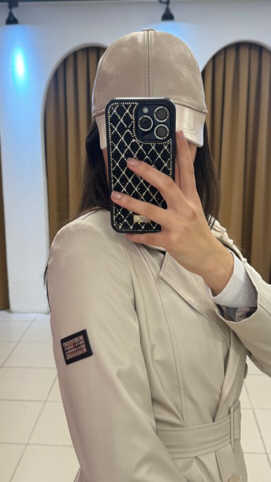 KREM BELİNDEN KEMERLİ TRENÇKOT