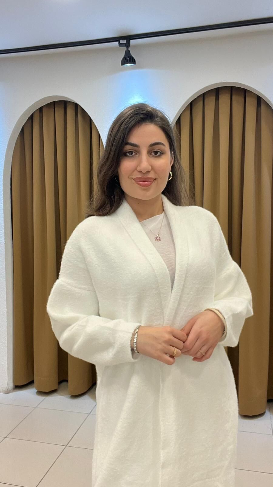 KREM YÜN UZUN HIRKA