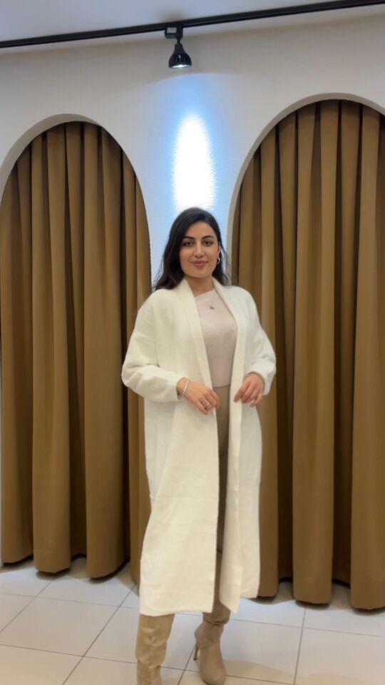 KREM YÜN UZUN HIRKA