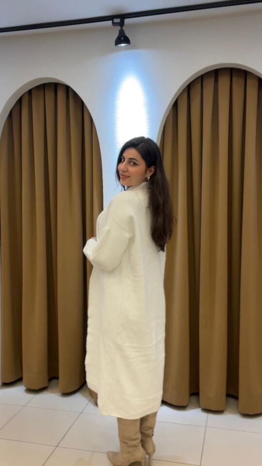 KREM YÜN UZUN HIRKA