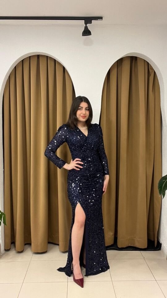 LACİVERT PAYETLİ YIRTMAÇLI ABİYE