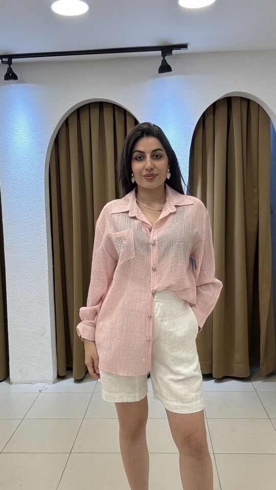 PEMBE GÖMLEK