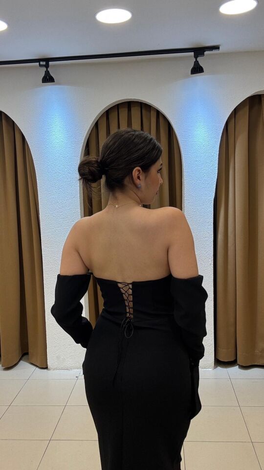 BALIK ELDİVENLİ MODEL ABİYE