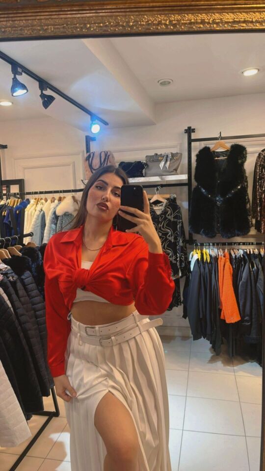 SİYAH TAŞLI ETEK M - Siyah