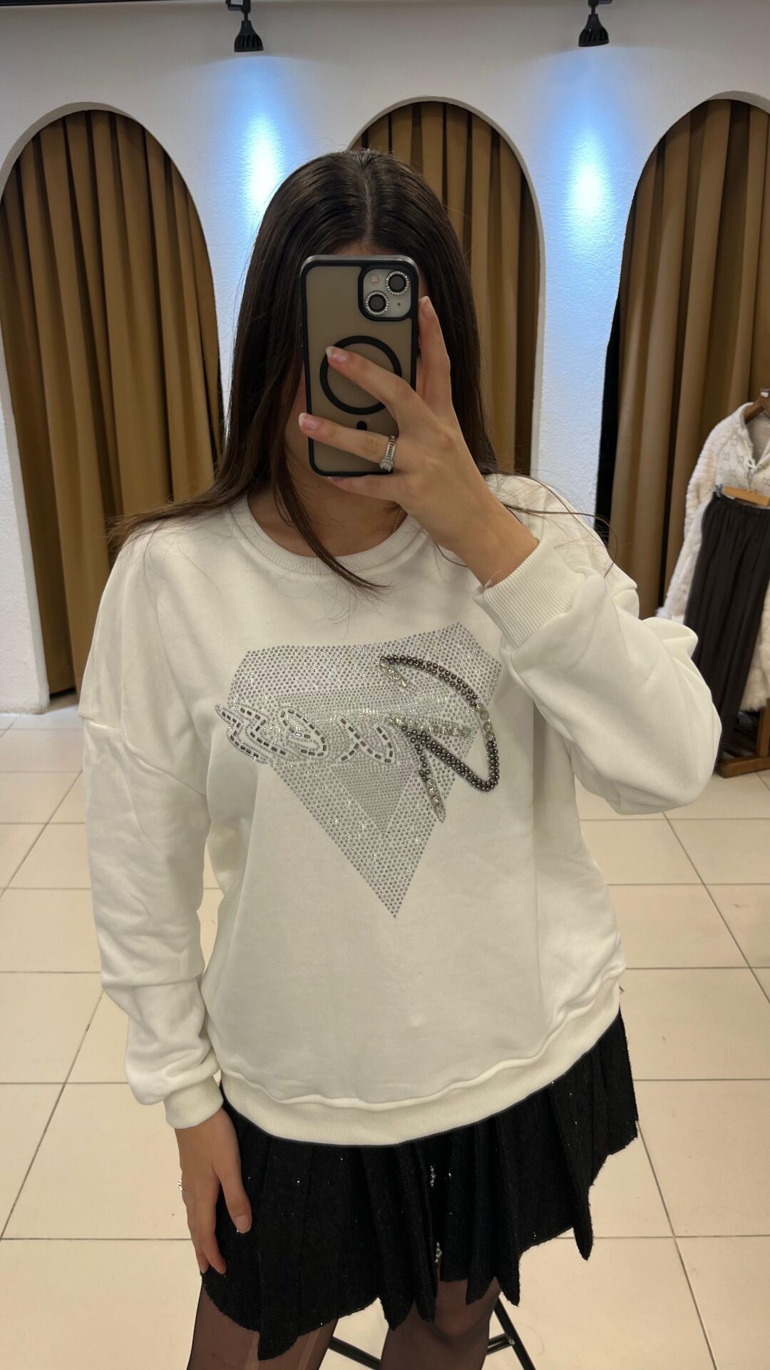 BEYAZ TAŞLI SWEAT