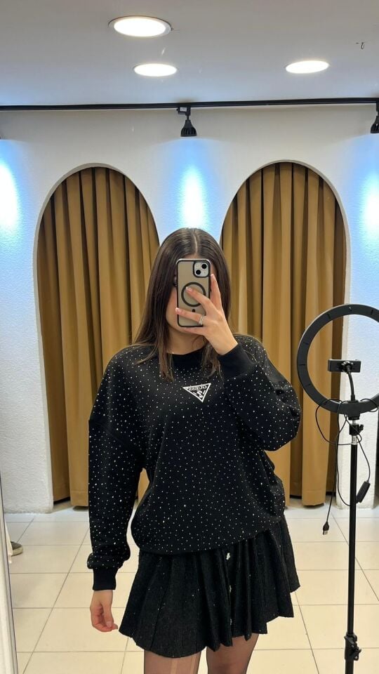 SİYAH  TAŞLI SWEAT