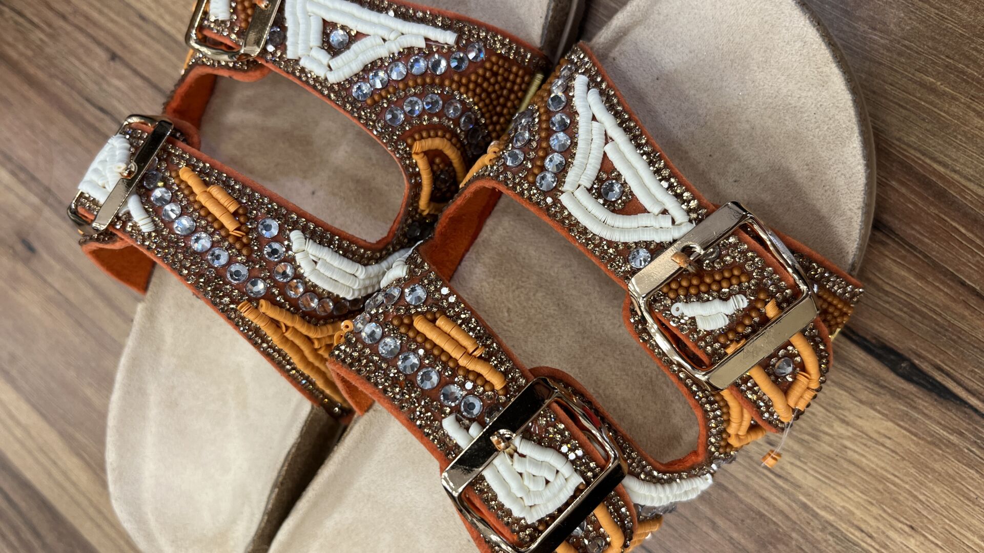 TURUNCU TAŞLI TERLİK